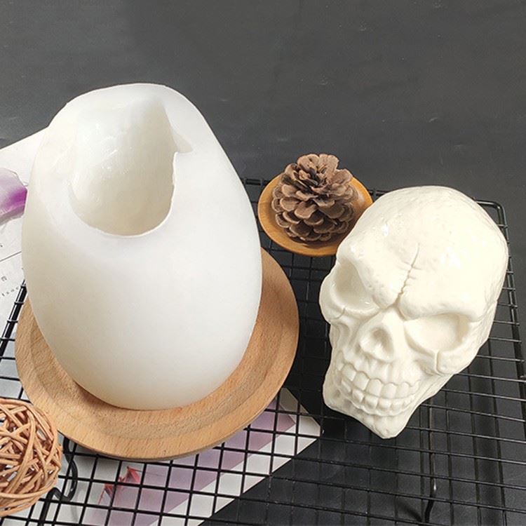 A Great Design Skull Silicone Mold