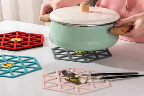 What's Silicone Trivet Mats Hot Pads?