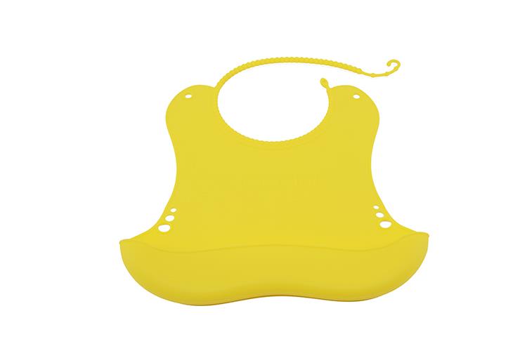 Secret To Keeping Your Baby Cloth Clean--You Just Need A Silicone Bib