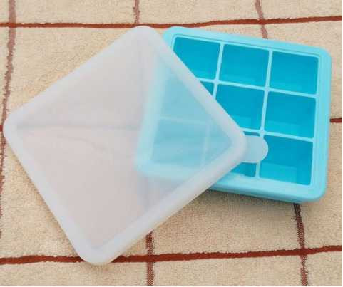 Heat Resisting BPA Free Silicone Best Block Molds Whiskey Square Ice Cube Tray With Lid