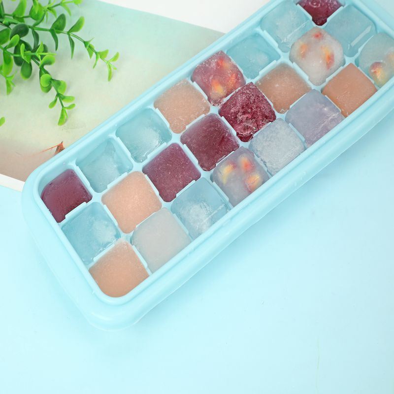 Comparison Of Silicone Silicone Ice Mold And Plastic Mold