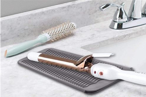 What Is Silicone Mat Pouch For Flat Iron?